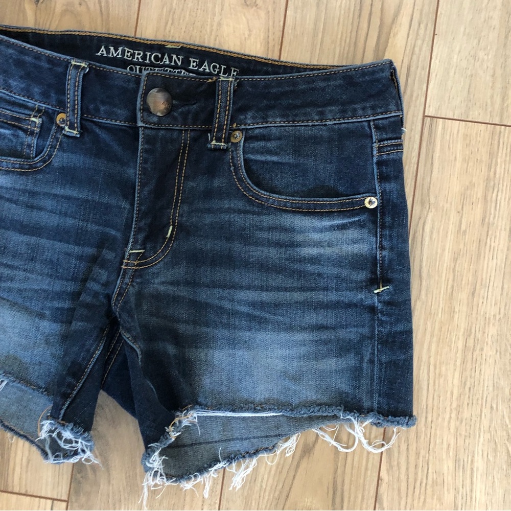 Women’s American Eagle Blue denim Super Stretch Shortie shorts size 4 - Picture 3 of 12